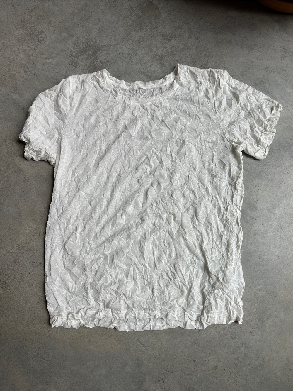Issey Miyake White Crinkled Short-Sleeve Crewneck Top